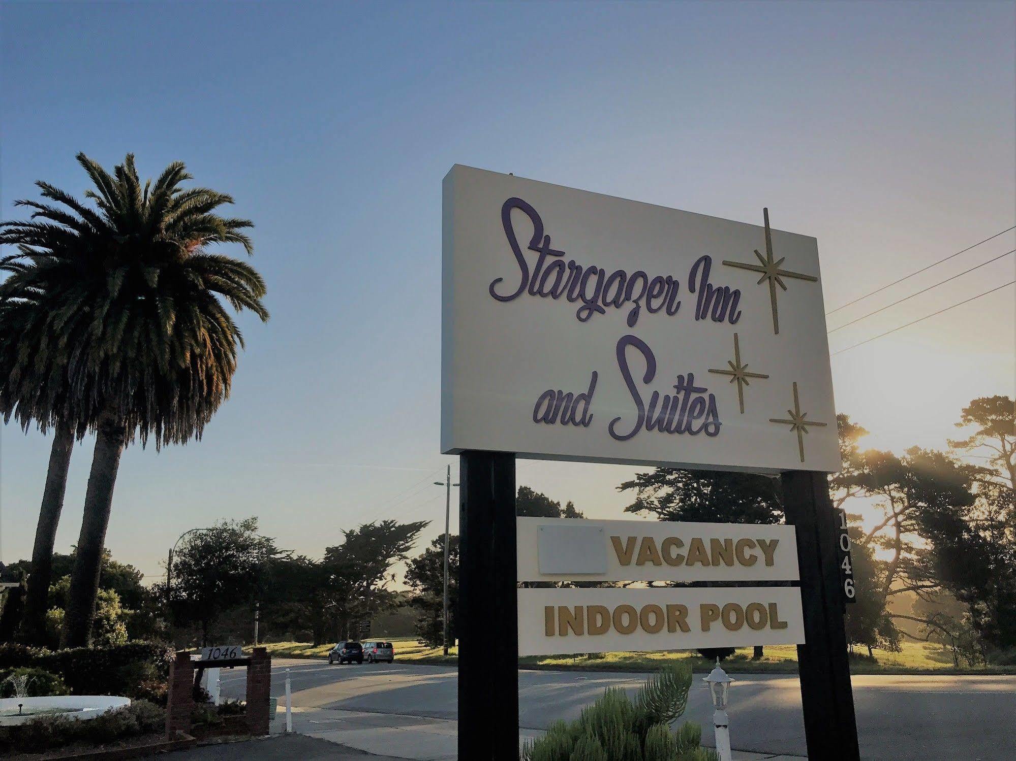 Stargazer Inn And Suites Monterey Exterior foto